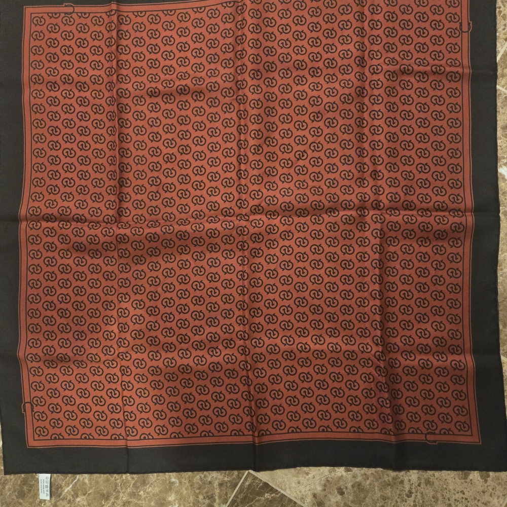 Salvatore Ferragamo Red and Black Pocket Square